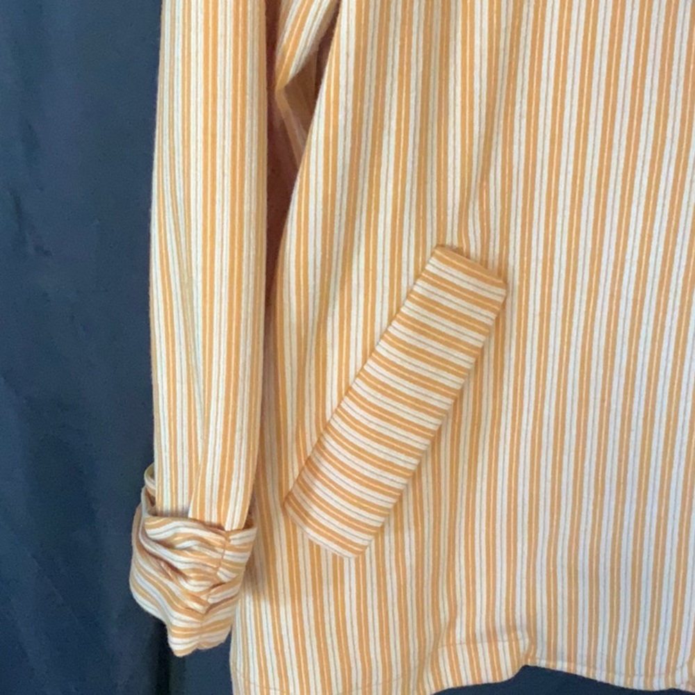 Doe & Rae Beige Striped Blazer - Picture 4 of 6